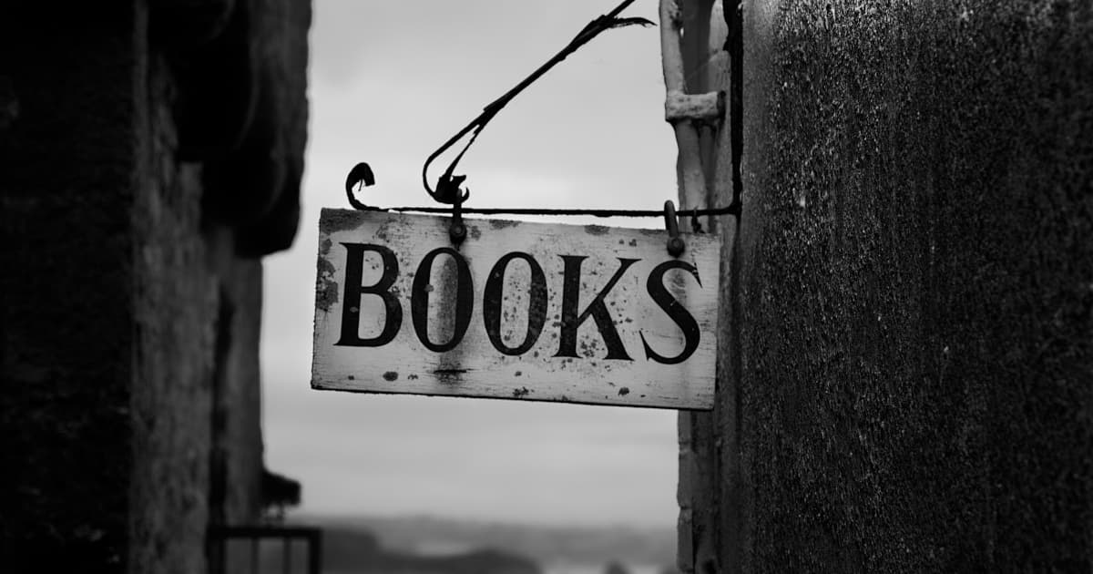 Marc Whitehead & Associates Awards 2025 Scholarships to Deserving Students