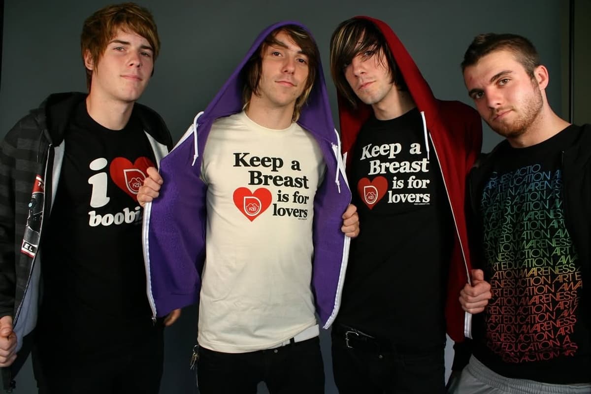 Keep A Breast Foundation Marks 25-Year Partnership with Vans Warped Tour, Revolutionizing Youth Health Education